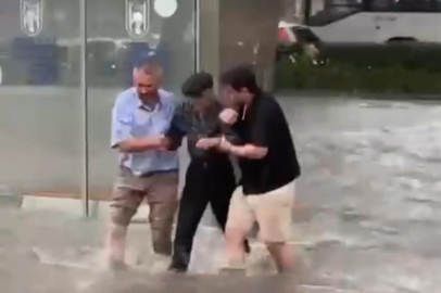 Ankara'da sağanak; alt geçit ve caddeler suyla doldu