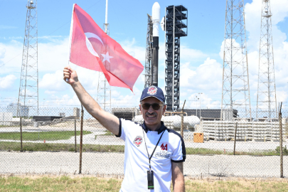 Bakan Uraloğlu: Türksat 6A'nın uzay testleri başarıyla sürüyor