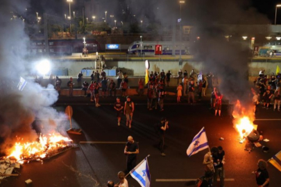 Her gün Netanyahu'nun Rus ruleti