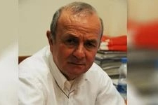 Efsane gazeteci vefat etti
