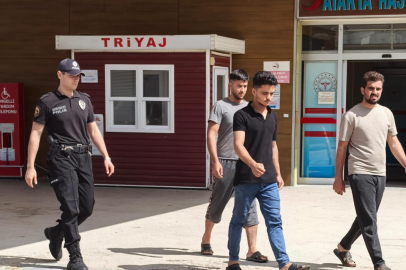 İnegöl polisi hepsini araçta yakaladı