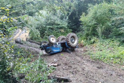 2 gün önce hayvanlarını kontrole çıktı, devrilen traktörünün altında ölü bulundu