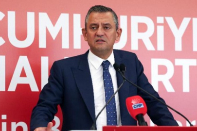 Özgür Özel, mağdur aileleri ile bir araya geldi: Annelerin gözünün yaşının rengi olmaz