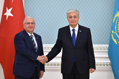 Bakan Güler, Kazakistan Cumhurbaşkanı Tokayev tarafından kabul edildi