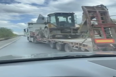 Kadıköy’de trafikte yol verme tartışması kamerada