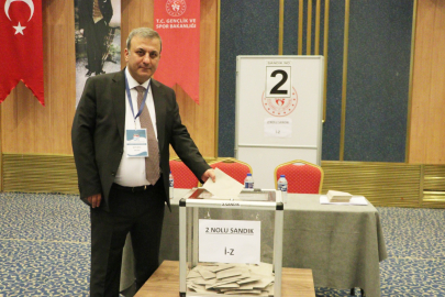 Türkiye Sutopu Federasyonu’nda Mete Erol yeniden başkan seçildi