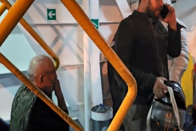 Makine arızası yapan feribot, Marmara Adası yerine Avşa Adasına yanaştı