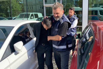Saç kurutma makinesi ile şarj aletine gizlenmiş uyuşturucu ele geçirildi; avukat ile arkadaşı tutuklandı
