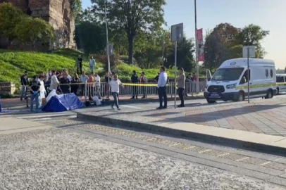 Fatih'te 2 kadını öldürüp intihar etti