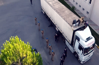 Bir ayda 4 bin 40 düzensiz göçmen yakalandı