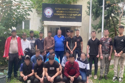 Kimliksiz yabancı uyruklulara yer temin edip çalıştıran 2 kişiye gözaltı