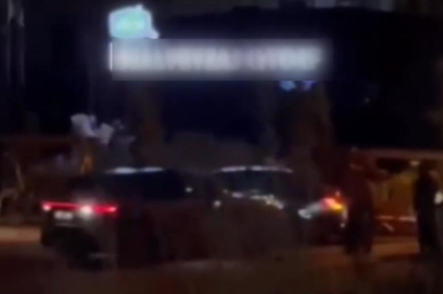 Kulüp başkanı, tartıştığı yönetim kurulu üyesinin aracına cipiyle çarptı; o anlar kamerada