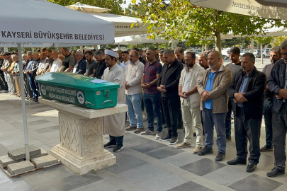Düğünde kazara kuzeni tarafından öldürülen Sedat toprağa verildi