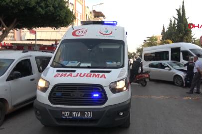Personel servisiyle otomobil çarpıştı; 4 yaralı