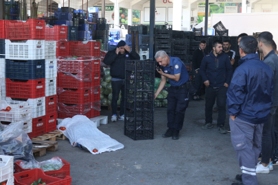 Halde hayatını kaybetti, etrafı domates kasalarıyla kapatıldı