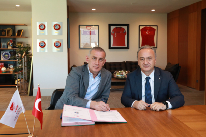 ‘Kadın Hakemlerin İngilizce Yetkinliklerinin Geliştirilmesi Projesi’ protokolü imzalandı