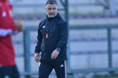 İnegölspor'da Yücer'le yollar ayrıldı