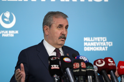 Destici: Gazi meclisimiz terörist başı Öcalan’ın konuşabileceği bir yer asla değildir