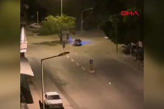 Tamire getirilen otomobilin plakasını kendi aracına takarak drift yaptı