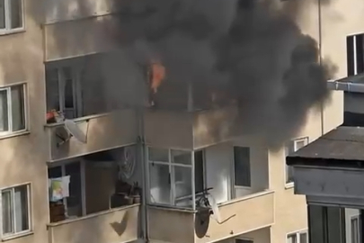 Tuzla'da 5 katlı binada çıkan yangın söndürüldü