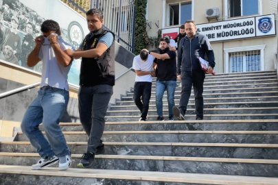 Almanya'da çalınan 6 otomobil İstanbul'da ele geçirildi