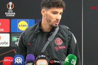 Altay Bayındır: Soyunma odasına girerken, ev sahibi soyunma odasına giriyordum