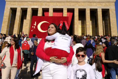 Anıtkabir'de Cumhuriyet Bayramı coşkusu