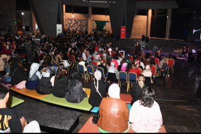 Osmangazililer 'Bir Cumhuriyet Hikayesi' ile Coştu