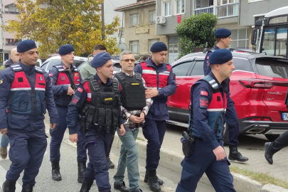 1 kişinin öldüğü, 1’i polis 5 kişinin yaralandığı mekanın önünde 2 yıl sonra keşif yapıldı