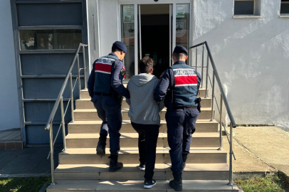 10 yıl hapisle aranan firari hükümlü kimlik sorgusunda yakalandı