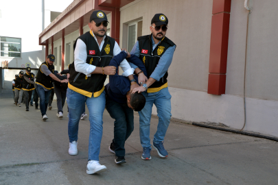 Haraca bağlamak istediler, gözdağı vermek için şirket binasını kurşunladılar