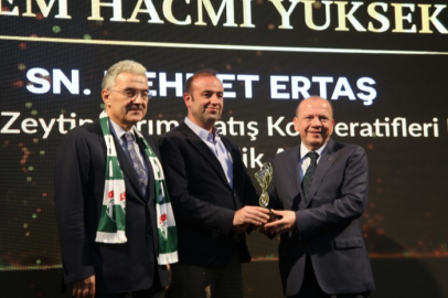 Bursa Ticaret Borsası 100. yıl ödül töreni düzenledi