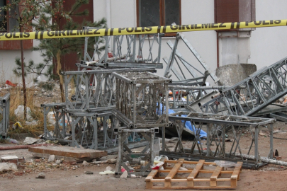 11 katlı binanın tadilatında iskele çöktü: 2 ölü