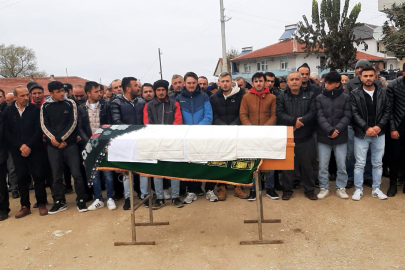 Otoyolda otomobilin çarptığı Gamze, toprağa verildi