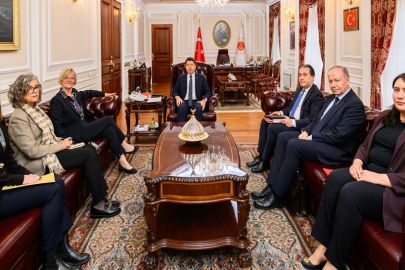 Yılmaz Tunç, Almanya'nın Ankara Büyükelçisi Sibylle Katharina Sorg ile görüştü.