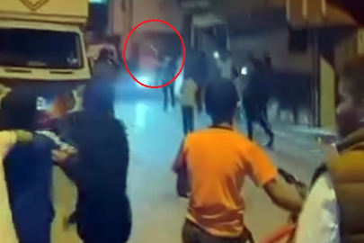 Cezaevinden tahliye olan kişiye sokakta silahlı kutlama