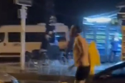 İstanbul'da çıplak vatandaş "Ben deli değilim" diye bağırdı