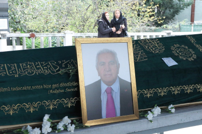 'Doktor Terzi' son yolculuğuna uğurlandı