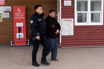 Eşini başına çekiçle vurup yaraladığı öne sürülen şüpheli, adli kontrolle serbest