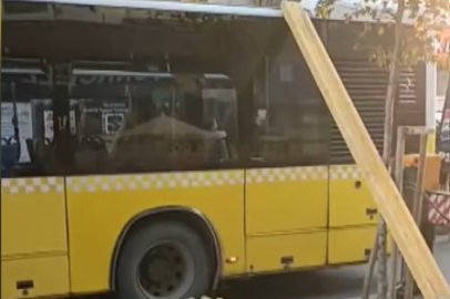 Kartal'da İETT otobüsünün üzerine inşaattan kalas düştü