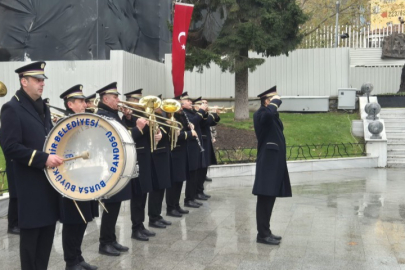 Bursa il Milli Eğitim Müdürü Başöğretmen'i andı