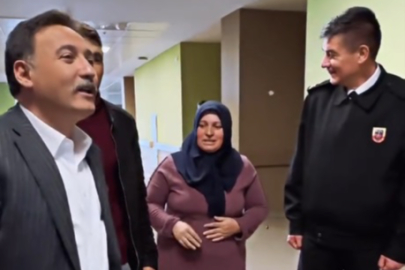 Hastaneye giderken araçları yolda kalan kadın, jandarma aracında doğum yaptı