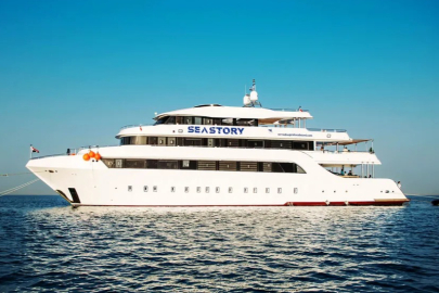 Kızıldeniz'de turist teknesi battı: 17 kişi kayıp