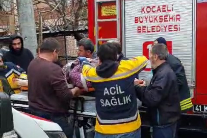 Su çektiği kuyuya düşüp yaralandı