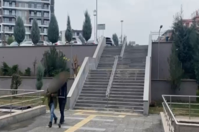 Turşu kutularına gizlenmiş 52 kilo skunk ele geçirildi