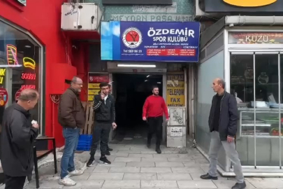 Küçükçekmece'de arkadaşını bıçaklayarak öldürdü, emniyete gidip teslim oldu