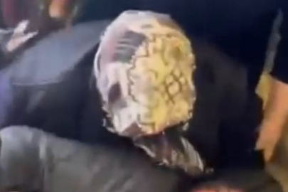 Bursa'da fiyatları yarıya inince insanlar birbirini ezdi!