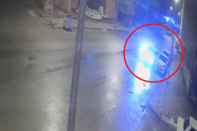 Park halindeki otomobile çarpıp, kaçtı