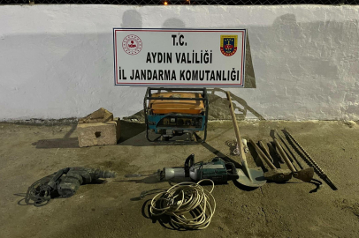 Tarihi eser arayan 5 kişiye suçüstü
