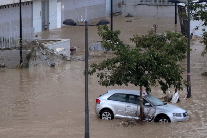 Tayland'da sel: 9 ölü